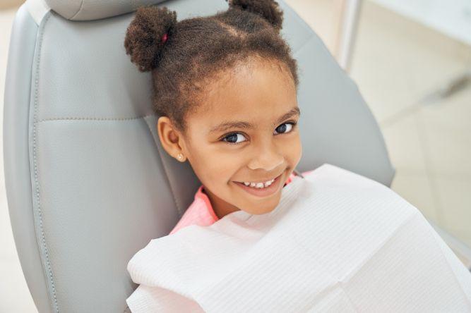 at-what-age-should-kids-visit-the-dentist